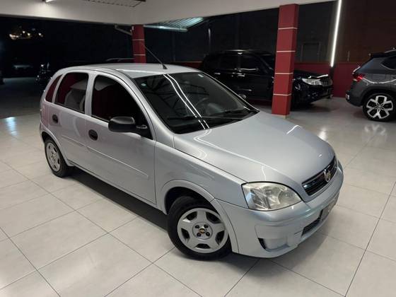 CHEVROLET CORSA 1.4 MPFI MAXX 8V FLEX 4P MANUAL CHEVROLET CORSA 1.4 MPFI MAXX 8V FLEX 4P MANUAL